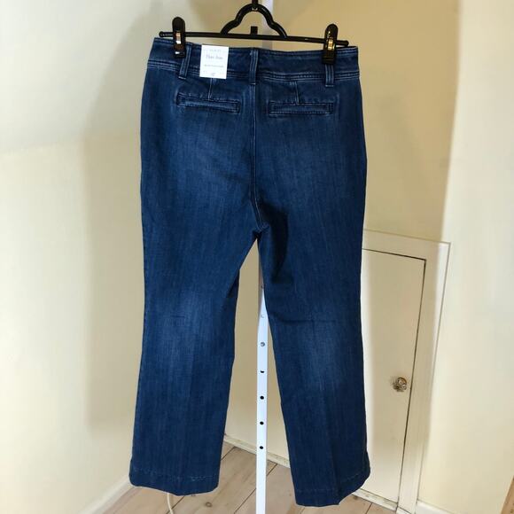 Talbots NWT Women's Petite Flare Jean Size 6P - Picture 6 of 11